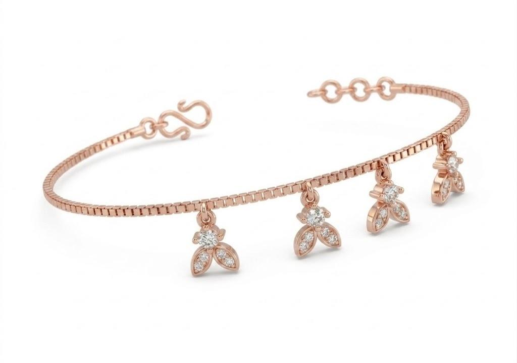 Leaf Dangle Bracelet , 5.5 Inch , Yellow Gold , 18 K