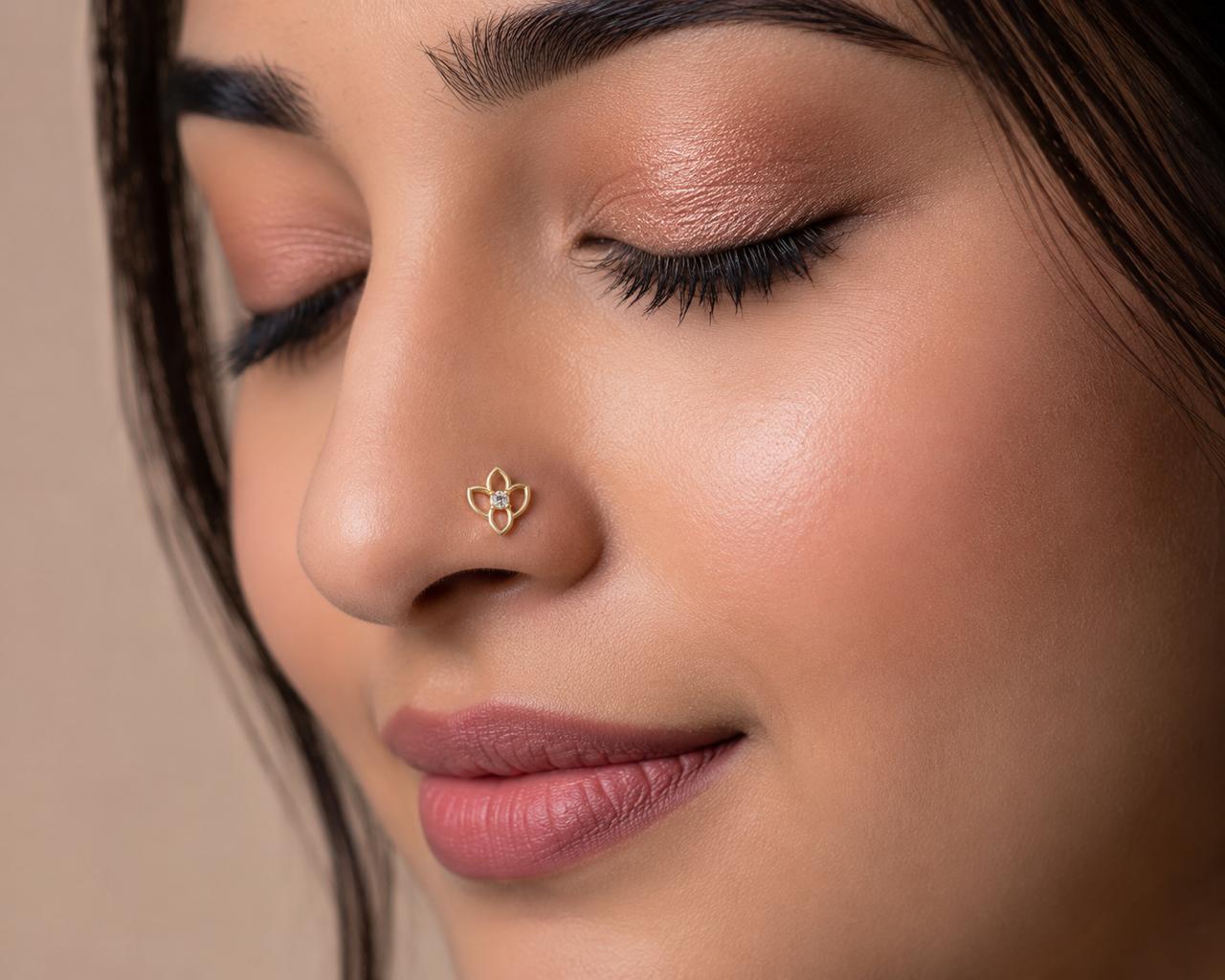 Petal Bloom Nose Stud , Yellow Gold , 18 K