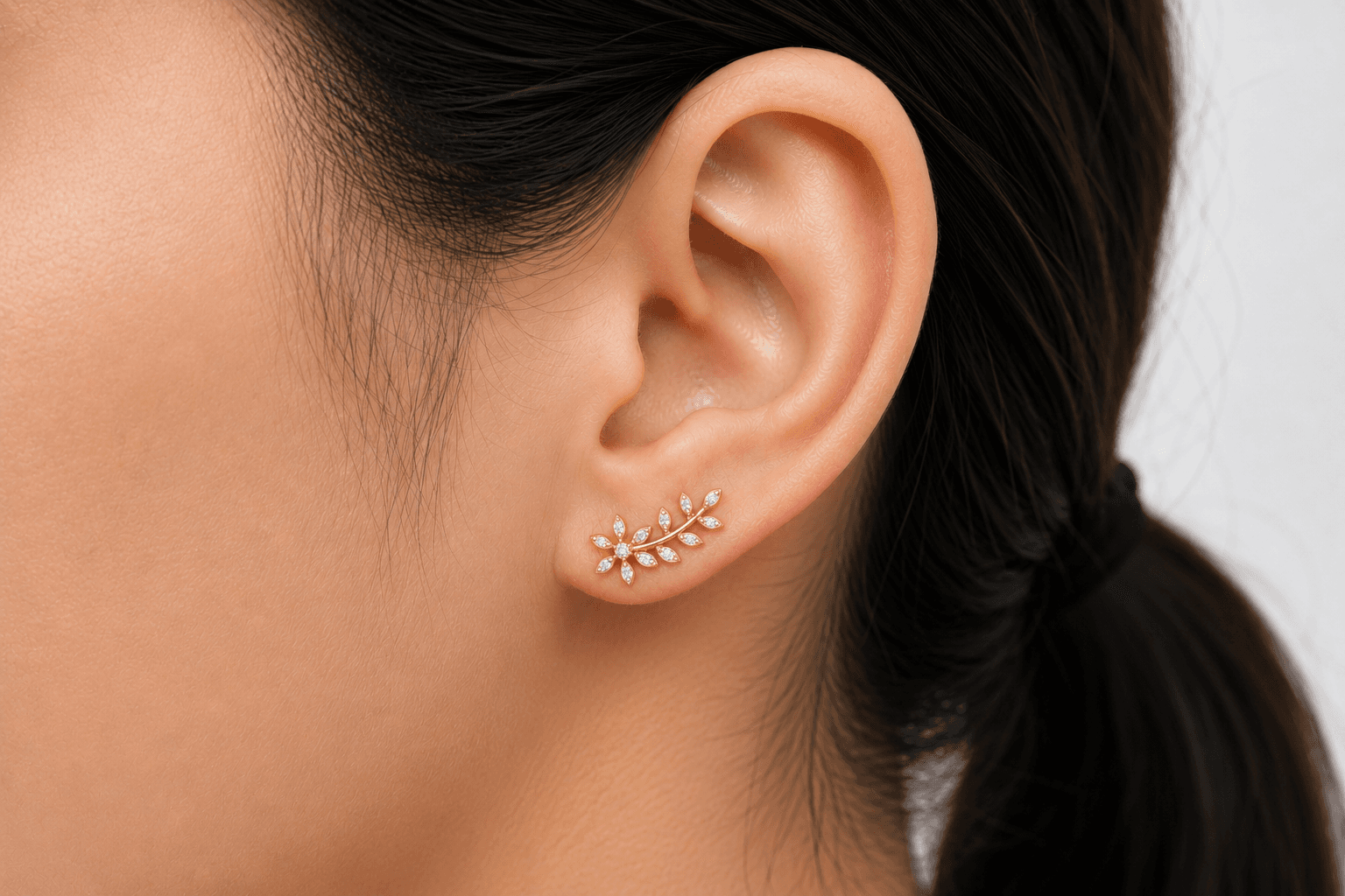 Floral Vine Drop Earring , Yellow Gold , 18 K