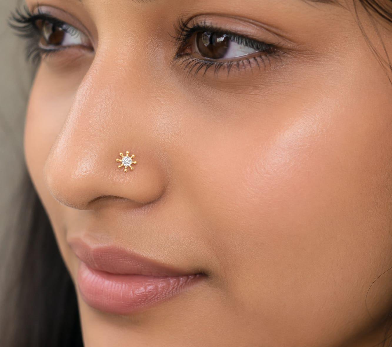 Radiant Sunburst Crystal Nosepin , Yellow Gold , 18 K